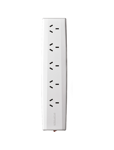 Múltiple de 5 tomas c/tierra e interruptor térmico 10A